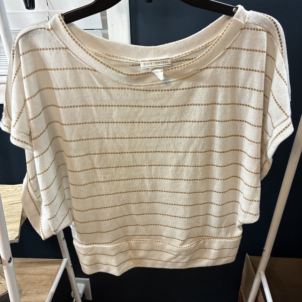 Body Central Women's White&gold Striped Knit Short Sleeve Blouse Size L Y2K